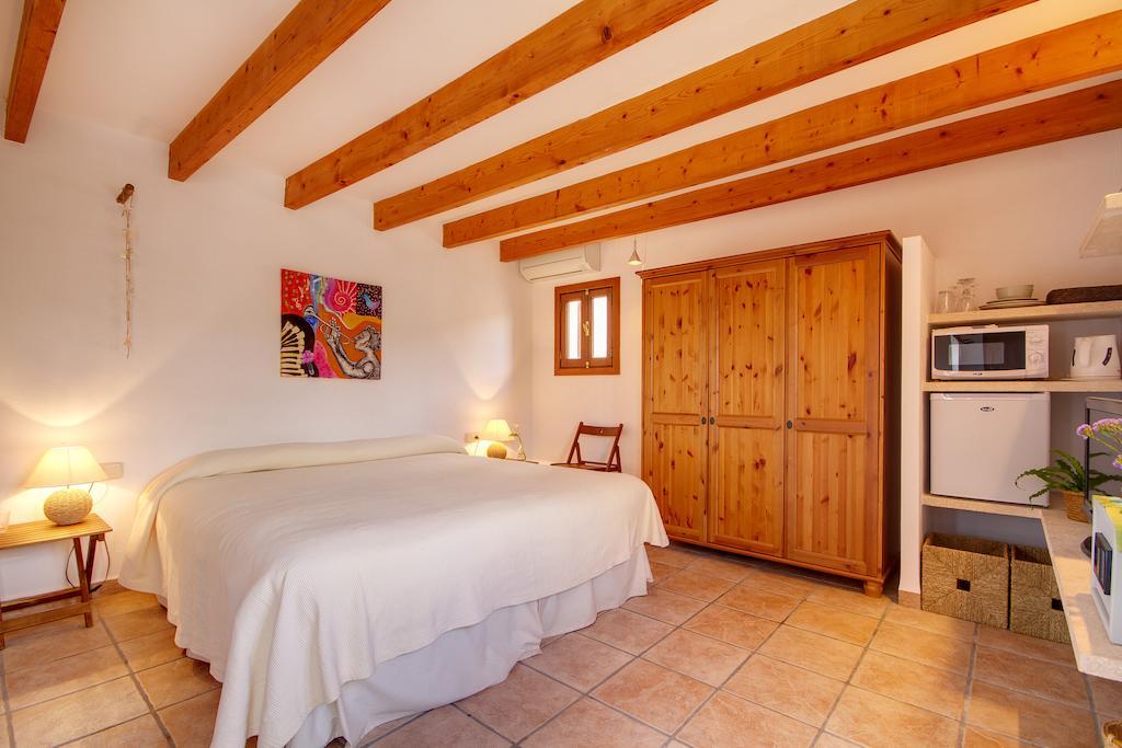 Finca Agroturismo Can Carro Campos  Phòng bức ảnh